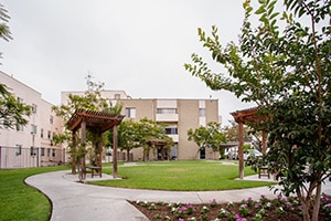 Courtyard at the side of the Paradise Valley Manor care center